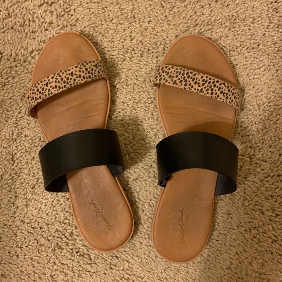 cheetah sandals - Picture 1 of 1